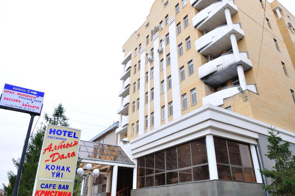 Altyn Dala Hotel Астана Екстериор снимка